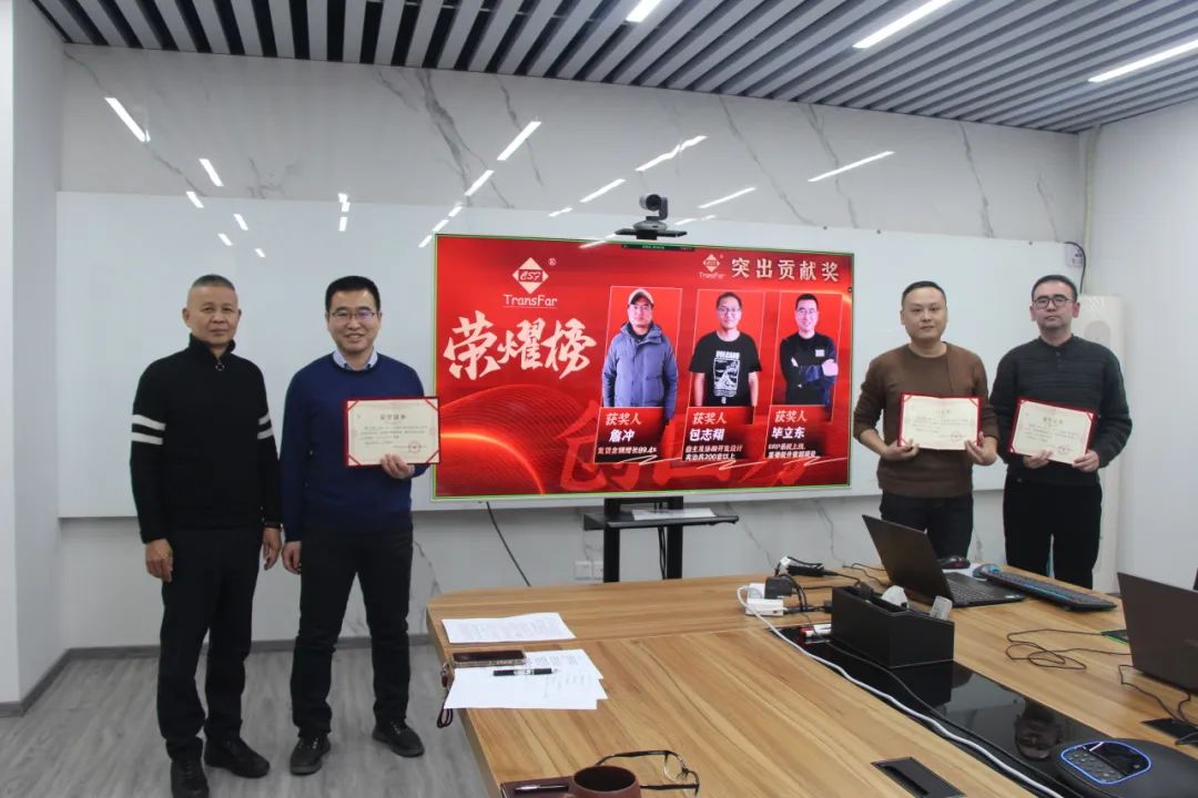 1737355652325834.jpg 640 (12).jpg